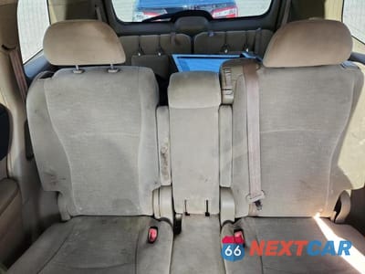 Zdjęcie 10 z 13 samochodu: 2011 TOYOTA HIGHLANDER BASE VIN:5TDZA3EH2BS015796 - miniatura