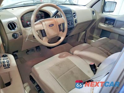 Zdjęcie 8 z 12 samochodu: 2004 FORD F150 VIN:1FTPX145X4NB10603 - miniatura