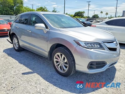 Czwarte zdjęcie samochodu z boku: 2018 ACURA RDX TECHNOLOGY VIN:5J8TB3H55JL008332 - miniatura