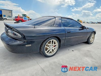 Trzecie zdjęcie samochodu z tyłu: 2001 CHEVROLET CAMARO Z28 VIN:2G1FP22G112101049 - miniatura