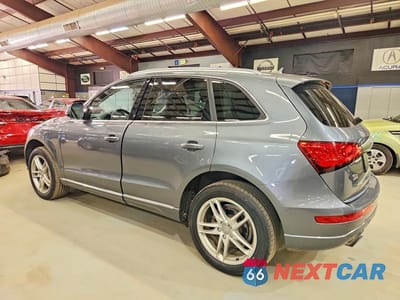 Drugie zdjęcie samochodu z przodu: 2017 AUDI Q5 PREMIUM VIN:WA1C2AFP2HA090012 - miniatura