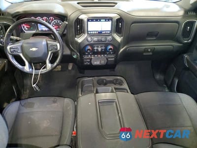 Zdjęcie 8 z 12 samochodu: 2019 CHEVROLET SILVERADO K1500 LT VIN:1GCUYDED2KZ245720 - miniatura