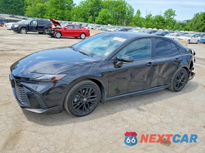 2025 TOYOTA CAMRY SE 4T1DBADK4SU519069 - główne zdjęcie licytacji z USA - miniatura