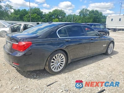 Trzecie zdjęcie samochodu z tyłu: 2012 BMW 750 LXI VIN:WBAKC8C59CC435945 - miniatura