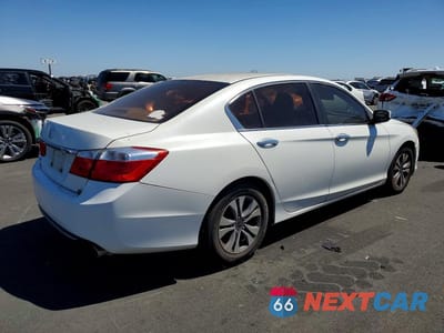 Trzecie zdjęcie samochodu z tyłu: 2013 HONDA ACCORD LX VIN:1HGCR2F3XDA207853 - miniatura