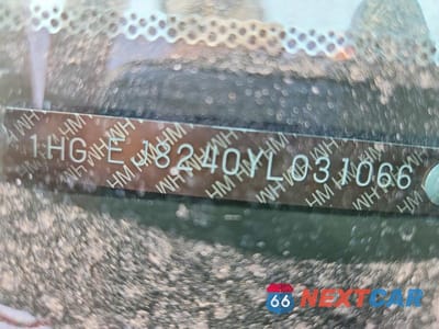 Zdjęcie 12 z 12 samochodu: 2000 HONDA CIVIC EX VIN:1HGEJ8240YL031066 - miniatura