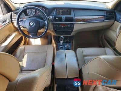 Zdjęcie 8 z 13 samochodu: 2010 BMW X5 XDRIVE30I VIN:5UXFE4C57AL384125 - miniatura