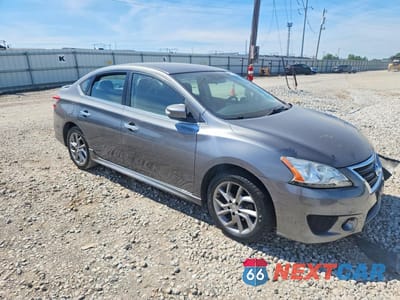 Czwarte zdjęcie samochodu z boku: 2015 NISSAN SENTRA SR VIN:3N1AB7AP9FY353860 - miniatura