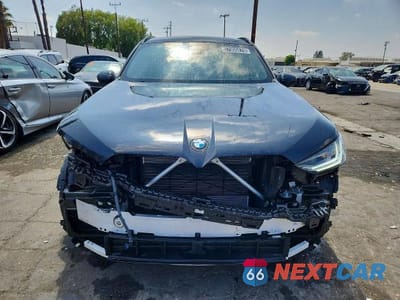 Piąte zdjęcie samochodu w środku: 2025 BMW X3 30 XDRI VIN:5UX53GP05S9039613 - miniatura