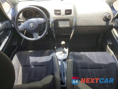 Zdjęcie 8 z 12 samochodu: 2012 SUZUKI SX4 LE VIN:JS2YC5A34C6301409 - miniatura