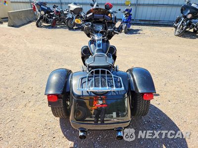 Czwarte zdjęcie samochodu z boku: 2017 HARLEY-DAVIDSON FLRT FREE WHEELER VIN:1HD1MCC1XHB852210 - miniatura