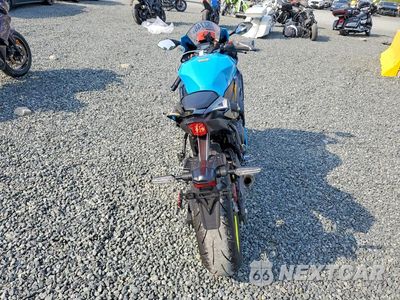 Czwarte zdjęcie samochodu z boku: 2026 YAMAHA YZF690 S VIN:JYARM60E2TA001137 - miniatura