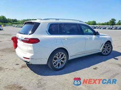 Trzecie zdjęcie samochodu z tyłu: 2019 BMW X7 XDRIVE50I VIN:5UXCX4C53KLS36228 - miniatura
