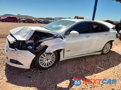 2014 FORD FUSION TITANIUM PHEV 3FA6P0SU6ER150696 - główne zdjęcie licytacji z USA - miniatura