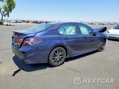 Trzecie zdjęcie samochodu z tyłu: 2022 TOYOTA CAMRY SE VIN:4T1G11AK3NU050551 - miniatura