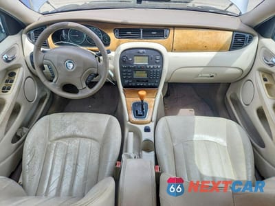 Zdjęcie 8 z 12 samochodu: 2002 JAGUAR X-TYPE 2.5 VIN:SAJEA51D72XC28562 - miniatura
