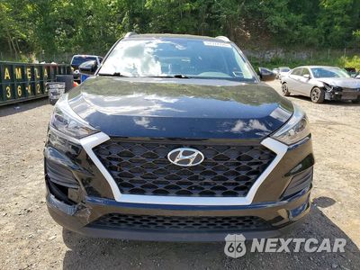 Piąte zdjęcie samochodu w środku: 2019 HYUNDAI TUCSON VALUE VIN:KM8J3CA46KU854058 - miniatura