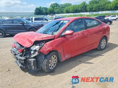 2013 HYUNDAI ACCENT GLS KMHCT4AE3DU385134 - główne zdjęcie licytacji z USA - miniatura