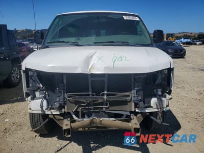 Piąte zdjęcie samochodu w środku: 2016 GMC SAVANA 2500 CARGO DELIVERY VAN VIN:1GTW7AFF8G1902360 - miniatura