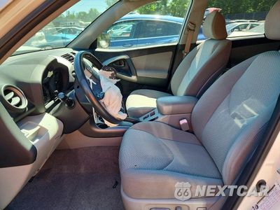 Zdjęcie 7 z 13 samochodu: 2007 TOYOTA RAV4 LIMITED VIN:JTMBD31V475078934 - miniatura