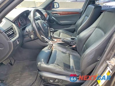 Zdjęcie 7 z 12 samochodu: 2014 BMW X1 SDRIVE28I VIN:WBAVM1C58EVW46918 - miniatura