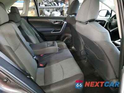 Zdjęcie 11 z 13 samochodu: 2025 TOYOTA RAV4 XLE VIN:2T3P1RFV3SC521443 - miniatura