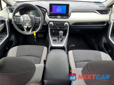 Zdjęcie 8 z 13 samochodu: 2024 TOYOTA RAV4 XLE VIN:JTMW1RFV9RJ026960 - miniatura