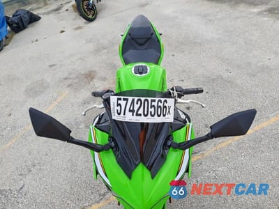 Piąte zdjęcie samochodu w środku: 2025 KAWASAKI EX500 H VIN:ML5EXGH15SDA54653 - miniatura