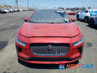 Piąte zdjęcie samochodu w środku: 2019 JAGUAR I-PACE SE VIN:SADHC2S18K1F72692 - miniatura