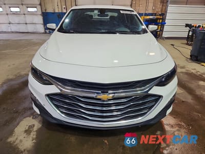 Piąte zdjęcie samochodu w środku: 2022 CHEVROLET MALIBU LT VIN:1G1ZD5ST8NF164092 - miniatura