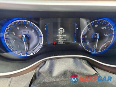 Zdjęcie 9 z 13 samochodu: 2021 CHRYSLER VOYAGER LX VIN:2C4RC1DG0MR549849 - miniatura