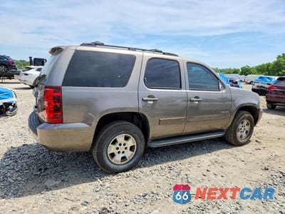 Trzecie zdjęcie samochodu z tyłu: 2012 CHEVROLET TAHOE C1500 LS VIN:1GNSCAE02CR326596 - miniatura