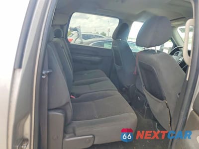 Zdjęcie 10 z 12 samochodu: 2008 GMC SIERRA K1500 VIN:2GTEK13M481151346 - miniatura