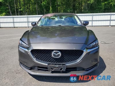 Piąte zdjęcie samochodu w środku: 2019 MAZDA 6 TOURING VIN:JM1GL1VM3K1506104 - miniatura