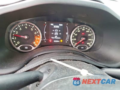 Zdjęcie 9 z 12 samochodu: 2017 JEEP RENEGADE SPORT VIN:ZACCJAAH0HPG16906 - miniatura