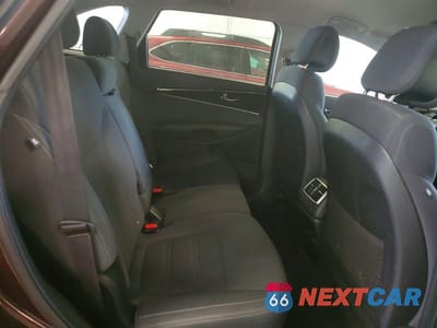 Zdjęcie 11 z 13 samochodu: 2016 KIA SORENTO LX VIN:5XYPGDA33GG080084 - miniatura