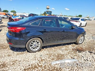 Trzecie zdjęcie samochodu z tyłu: 2017 FORD FOCUS SE VIN:1FADP3F2XHL294627 - miniatura