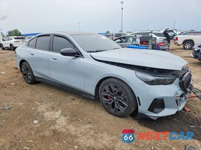 Czwarte zdjęcie samochodu z boku: 2026 BMW 530 XI VIN:WBA53FJ01TCV70264 - miniatura