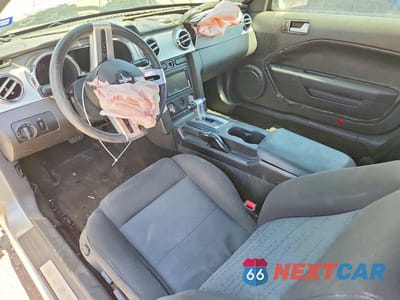 Zdjęcie 8 z 14 samochodu: 2006 FORD MUSTANG VIN:1ZVFT80N865204758 - miniatura