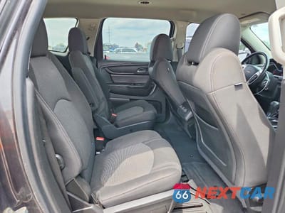 Zdjęcie 11 z 13 samochodu: 2016 CHEVROLET TRAVERSE LT VIN:1GNKRGKD9GJ107633 - miniatura