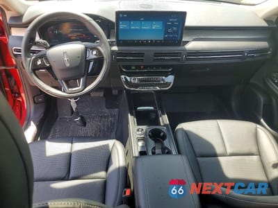 Zdjęcie 8 z 14 samochodu: 2026 LINCOLN CORSAIR PREMIERE VIN:5LMCJ1DA6TUL08167 - miniatura