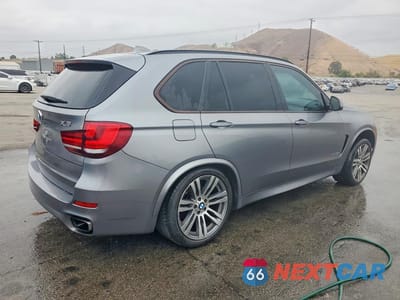 Trzecie zdjęcie samochodu z tyłu: 2015 BMW X5 XDRIVE50I VIN:5UXKR6C51F0J75373 - miniatura