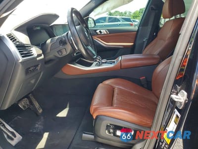 Zdjęcie 7 z 13 samochodu: 2022 BMW X5 XDRIVE40I VIN:5UXCR6C03N9L79210 - miniatura
