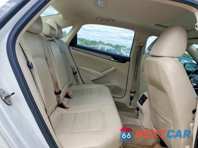 Zdjęcie 10 z 12 samochodu: 2014 VOLKSWAGEN PASSAT SE VIN:1VWBH7A32EC015878 - miniatura