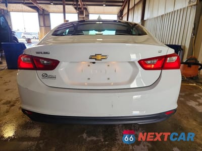 Zdjęcie 6 z 13 samochodu: 2018 CHEVROLET MALIBU LT VIN:1G1ZD5ST5JF151522 - miniatura
