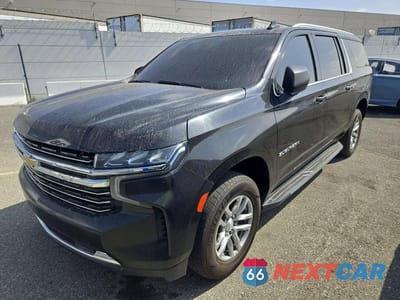 2021 CHEVROLET SUBURBAN C1500 LT 1GNSCCKD9MR319441 - główne zdjęcie licytacji z USA - miniatura