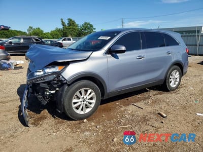 2020 KIA SORENTO LX 5XYPGDA38LG654933 - główne zdjęcie licytacji z USA - miniatura