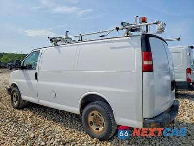 Drugie zdjęcie samochodu z przodu: 2015 CHEVROLET EXPRESS G2500 VIN:1GCWGFCFXF1167607 - miniatura