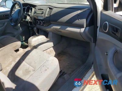 Zdjęcie 8 z 13 samochodu: 2007 TOYOTA TACOMA BASE VIN:5TENX22N27Z424554 - miniatura