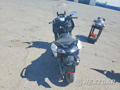 Czwarte zdjęcie samochodu z boku: 2013 BMW C650 GT VIN:WB1013405DZC93551 - miniatura